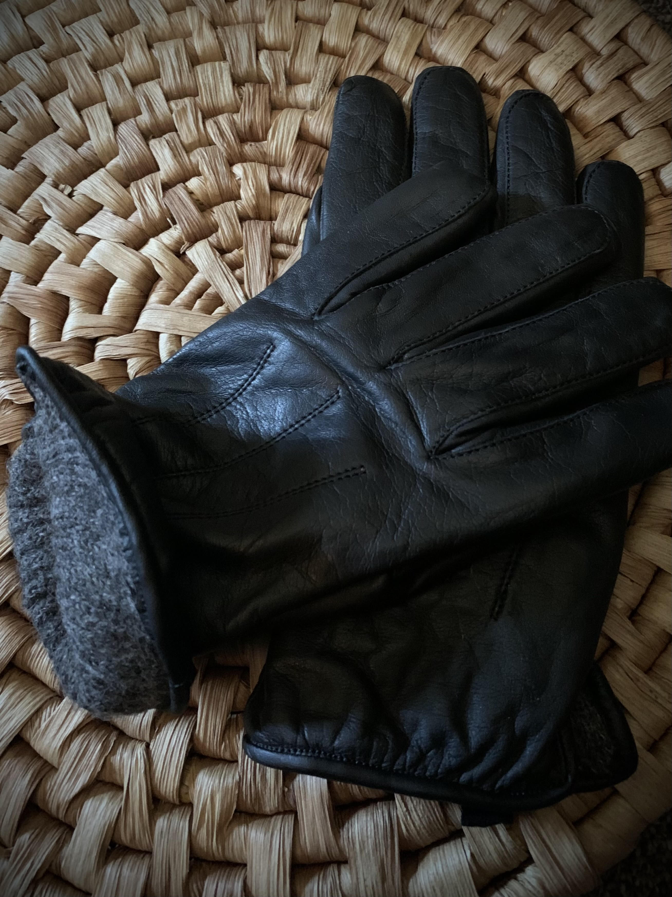 Alpaca Gloves - Leather