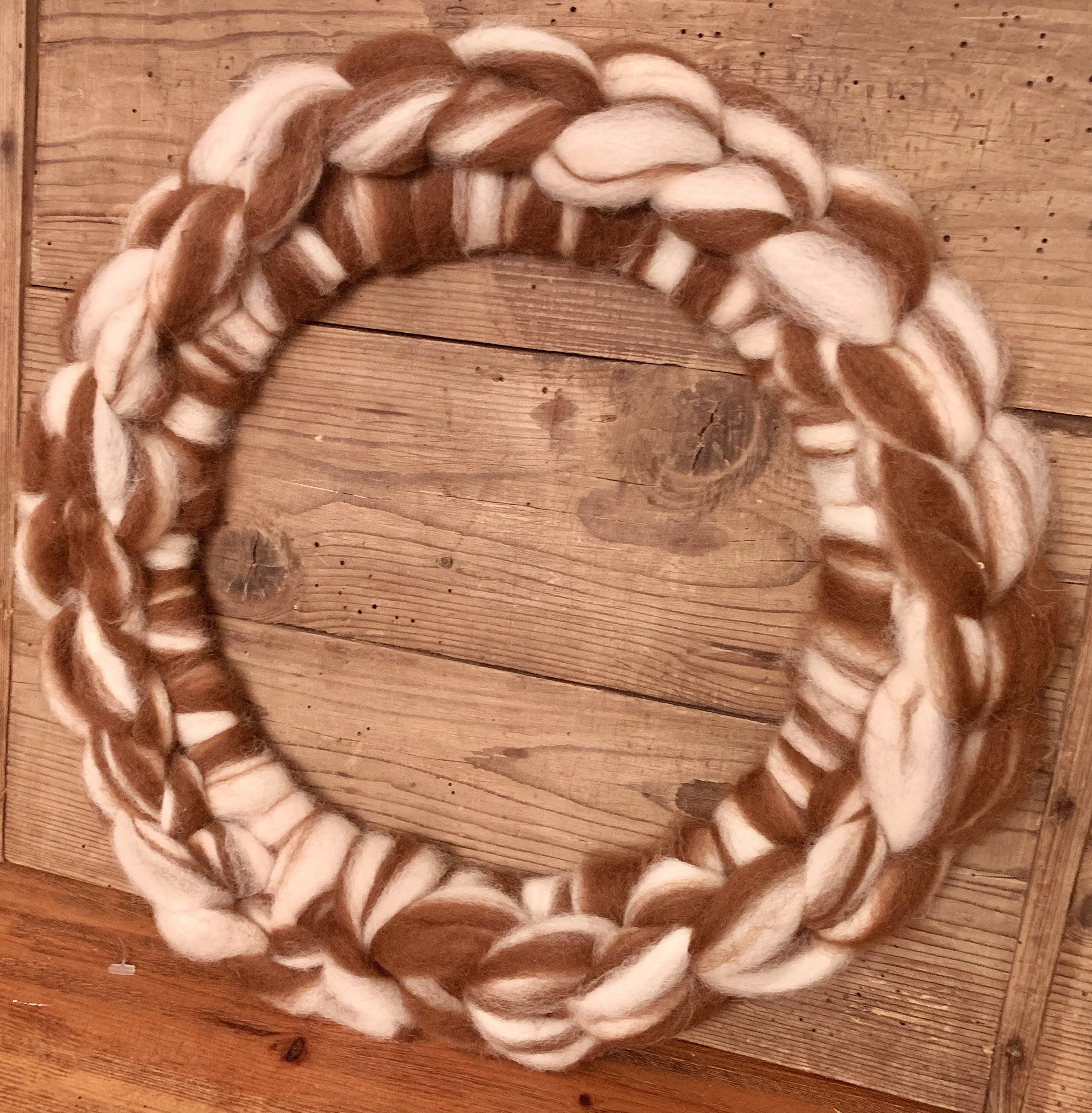 Chunky Roving Wreath-DIY